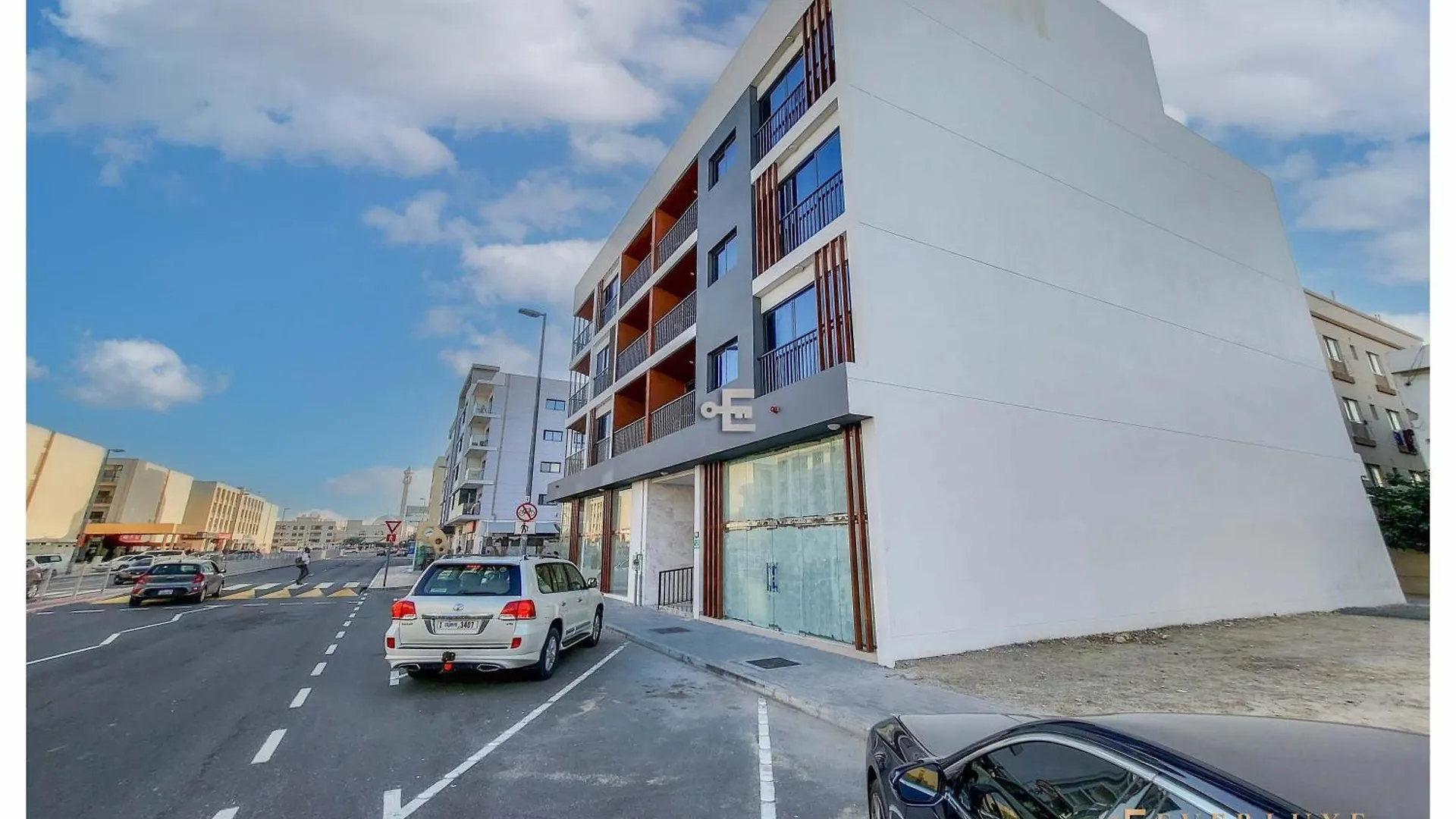 Everluxe 2-Bed Apt In Al Karama With Terrace Apartment Dubai