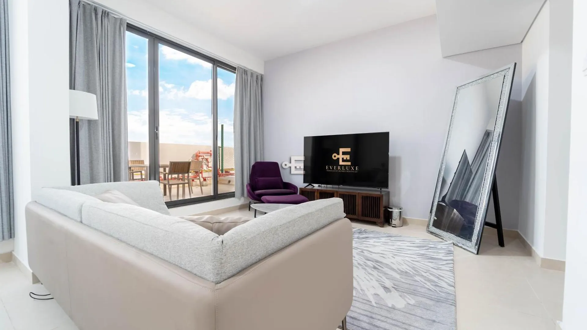 Everluxe 2-Bed Apt In Al Karama With Terrace Apartment Dubai United Arab Emirates