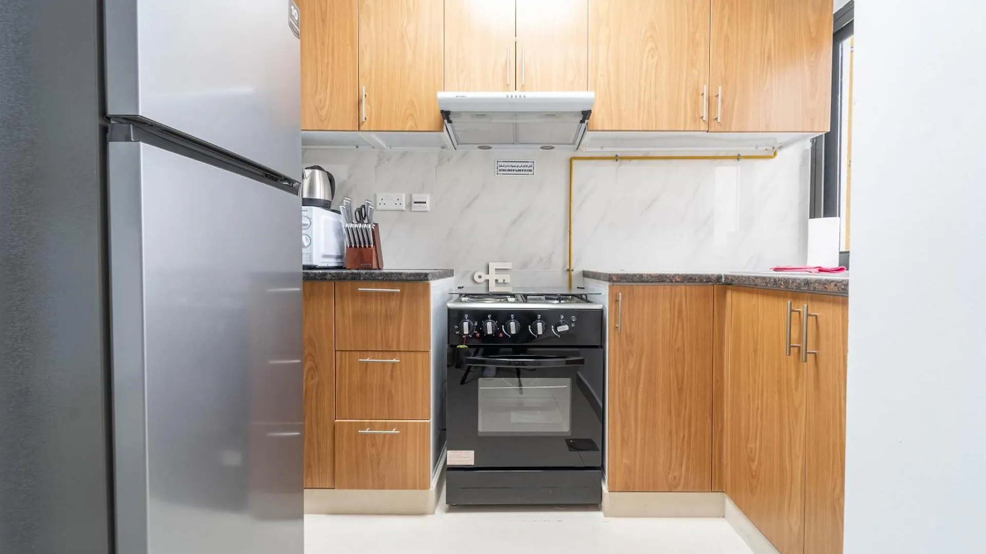 Everluxe 2-Bed Apt In Al Karama With Terrace Apartment Dubai