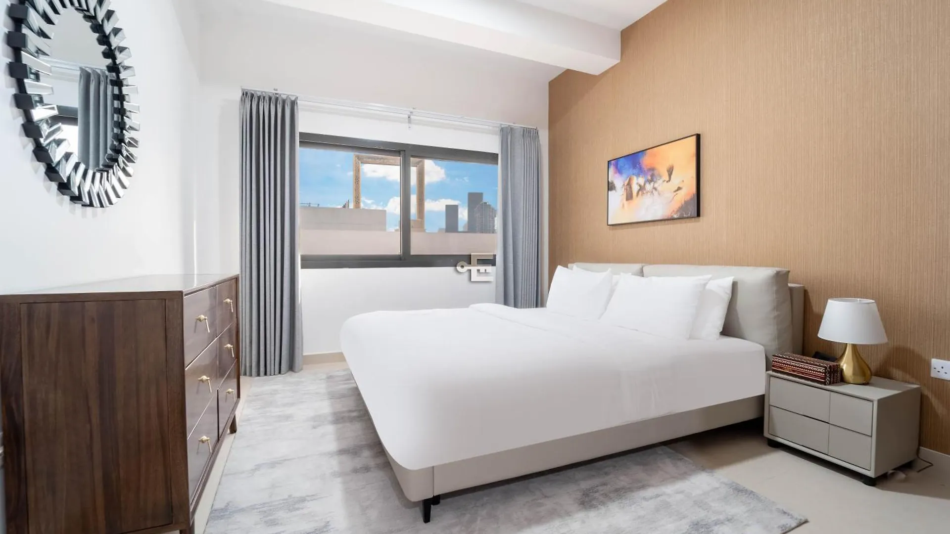 Everluxe 2-Bed Apt In Al Karama With Terrace Apartment Dubai